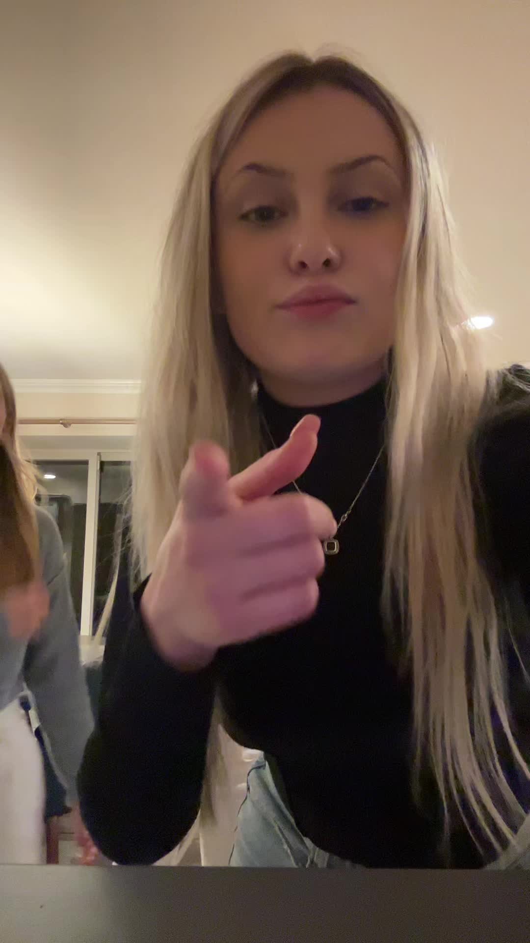 @Chloe Ruben