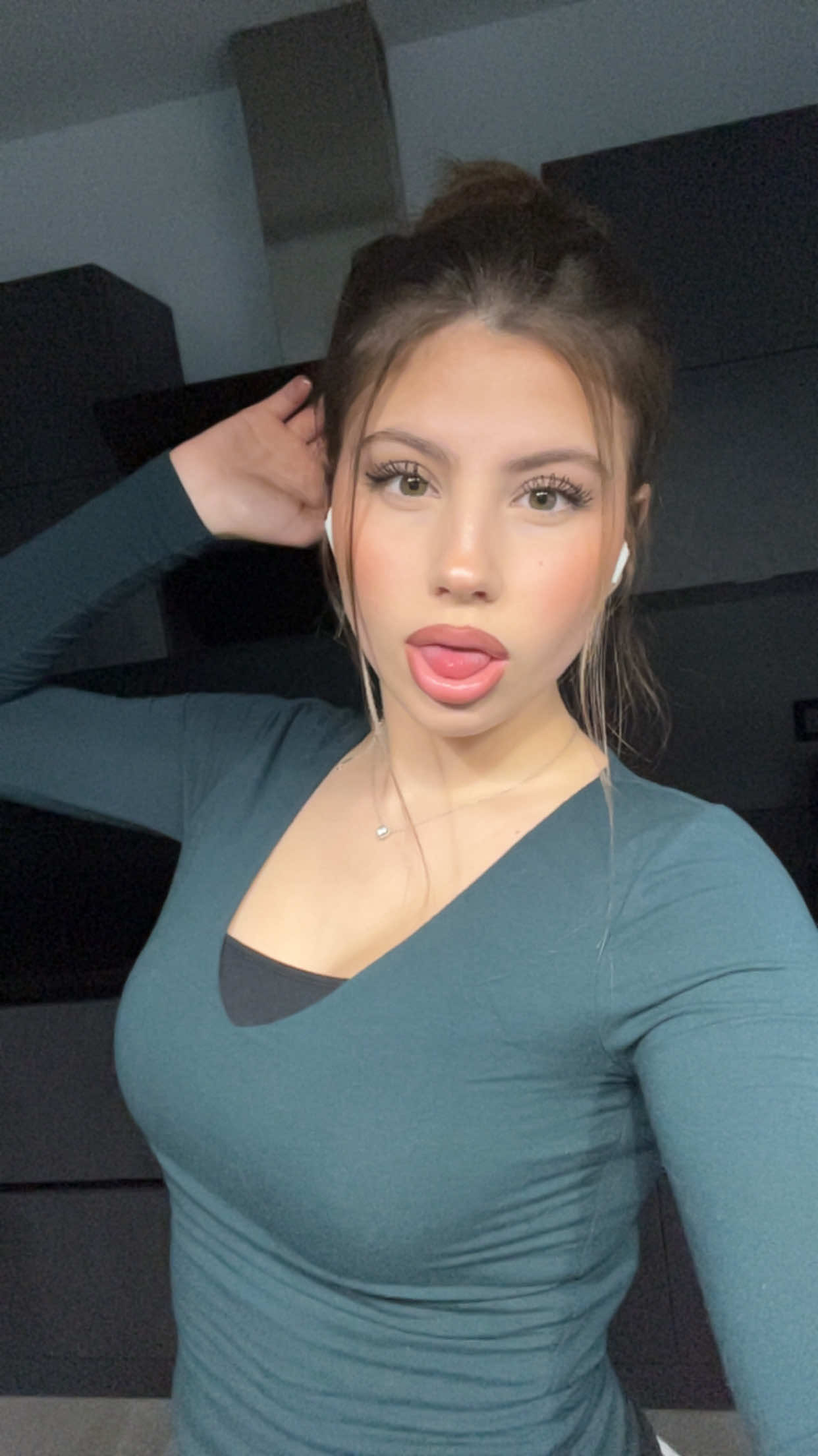 @jojo