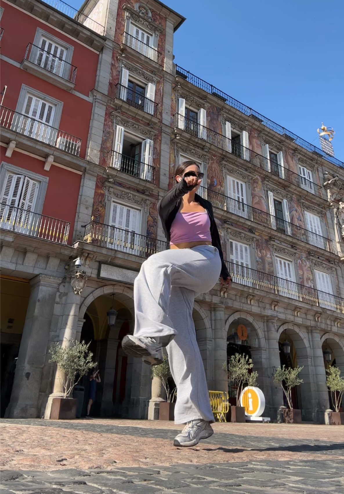 @danayela