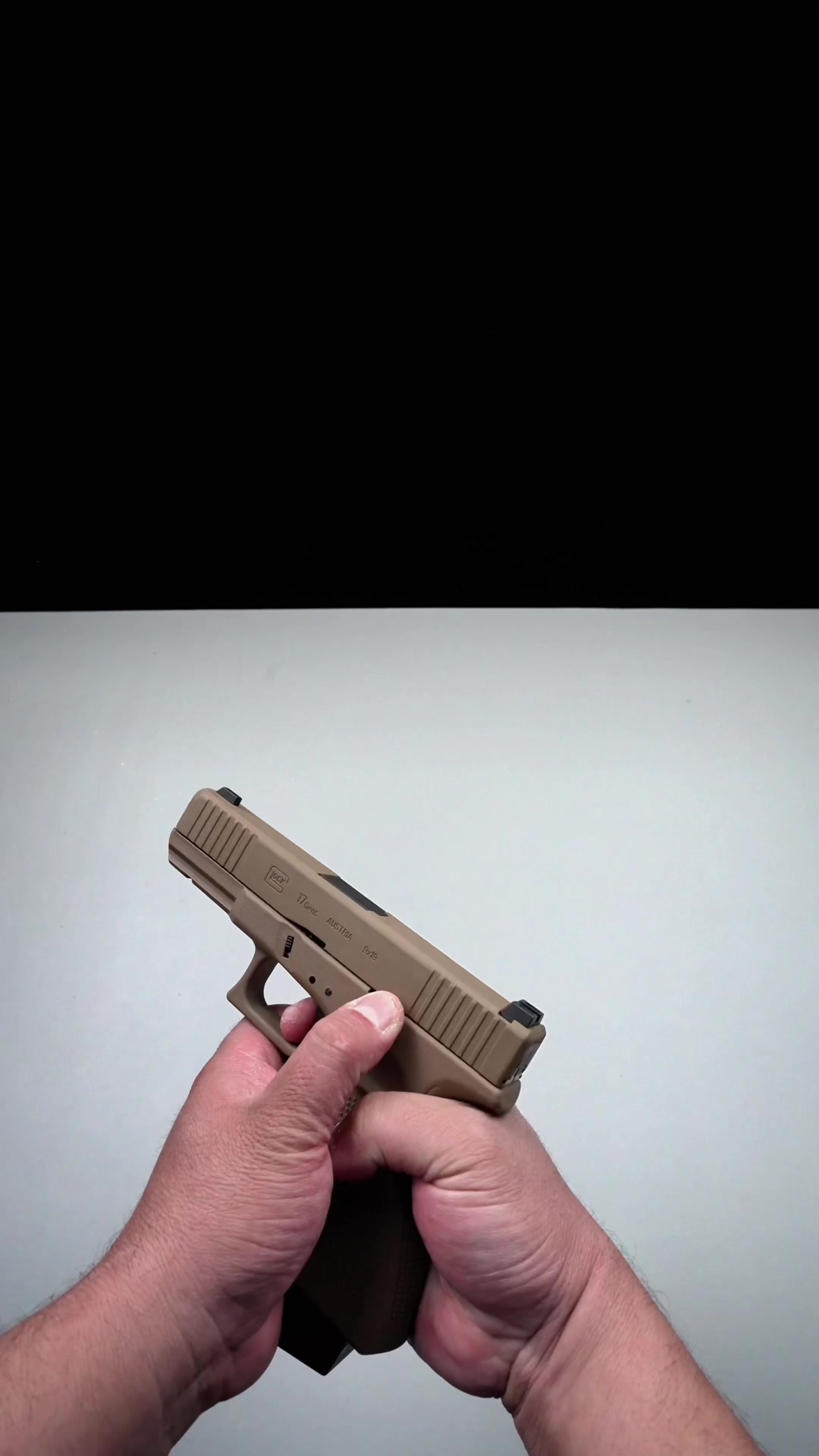 @akagtoy.com