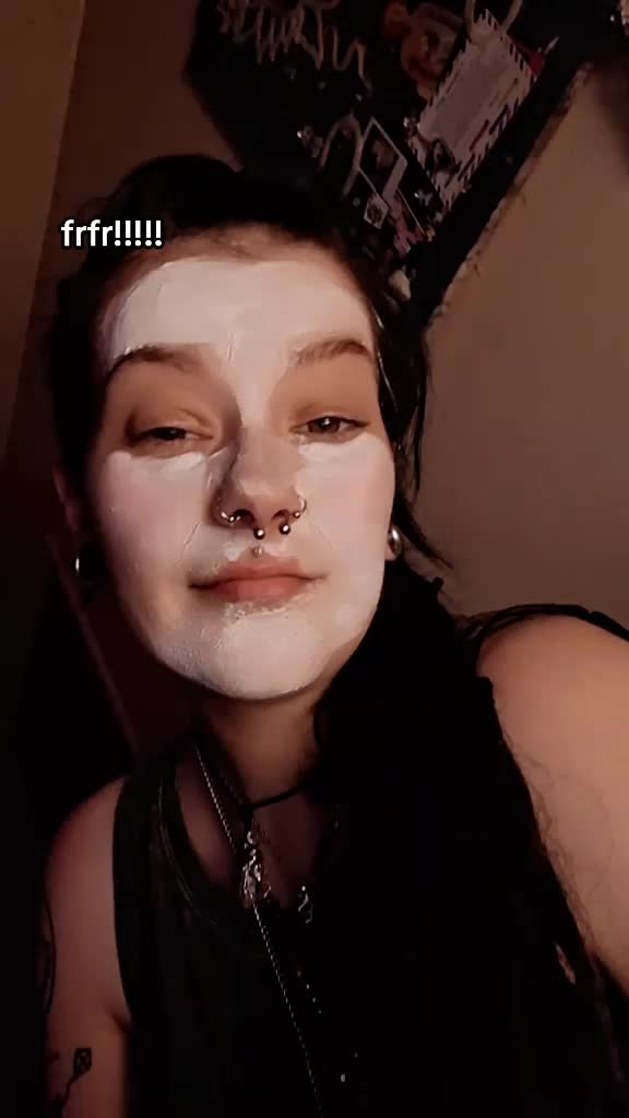 @Iminsanitylifeisthemadhouse🫀
