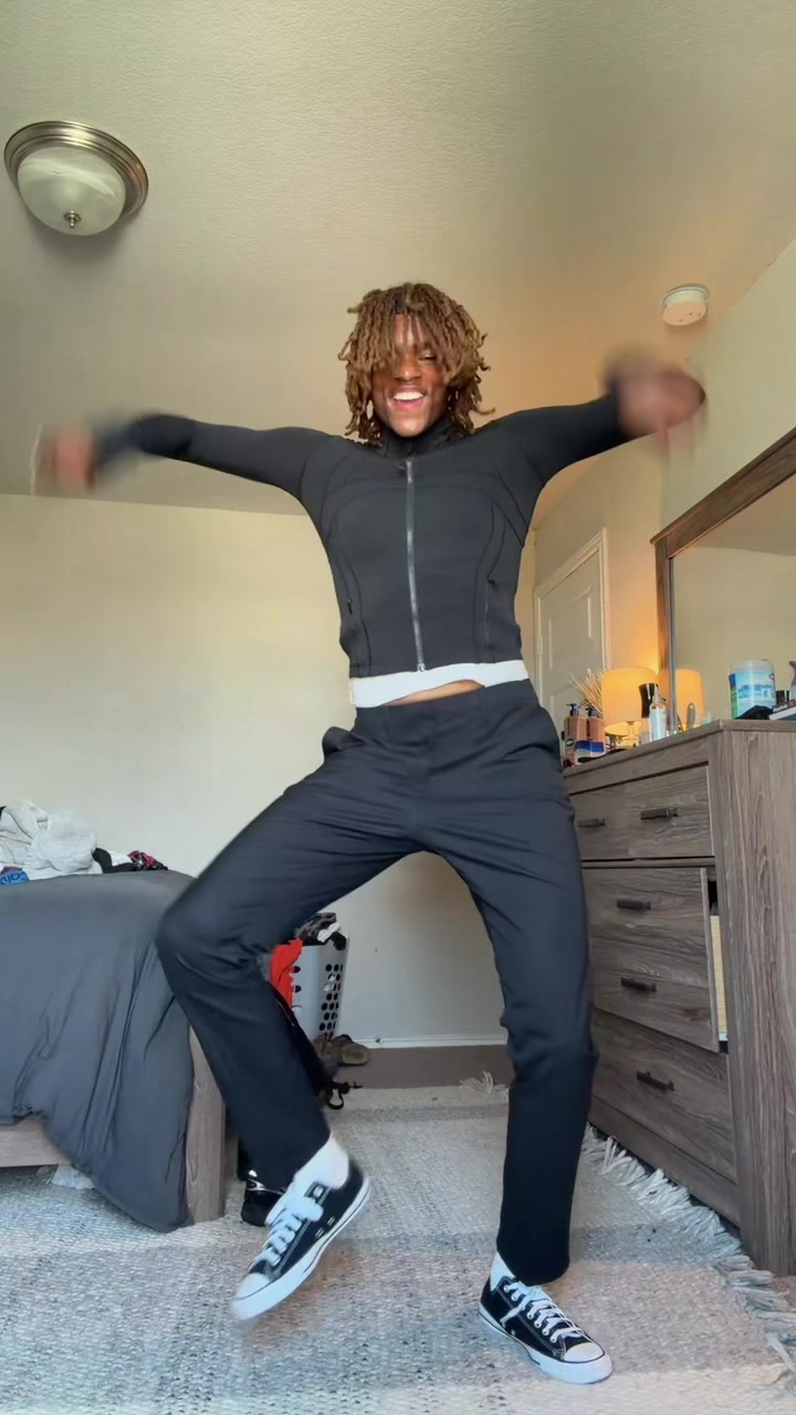 @alex