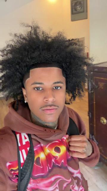@Jayshaun
