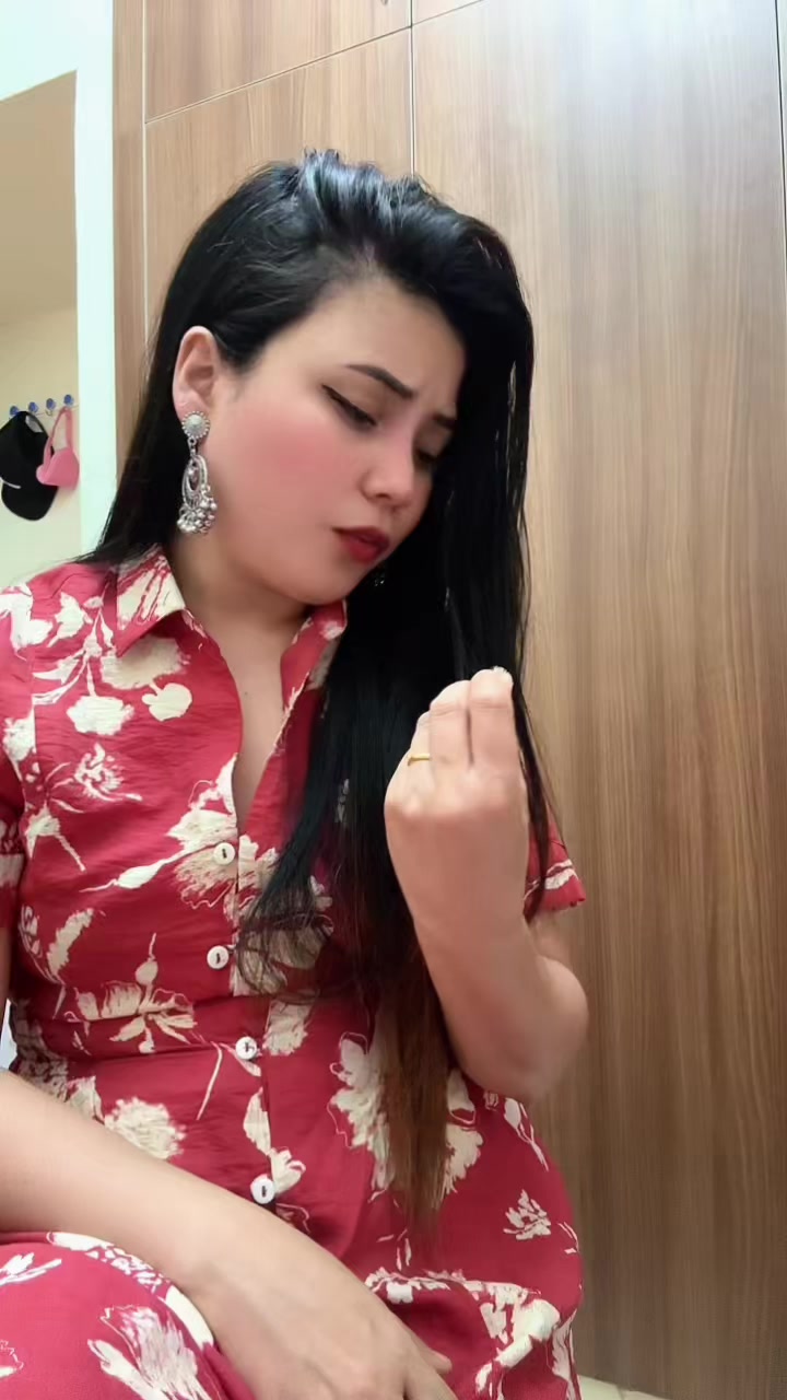 @Dipti❤️🫶🧿