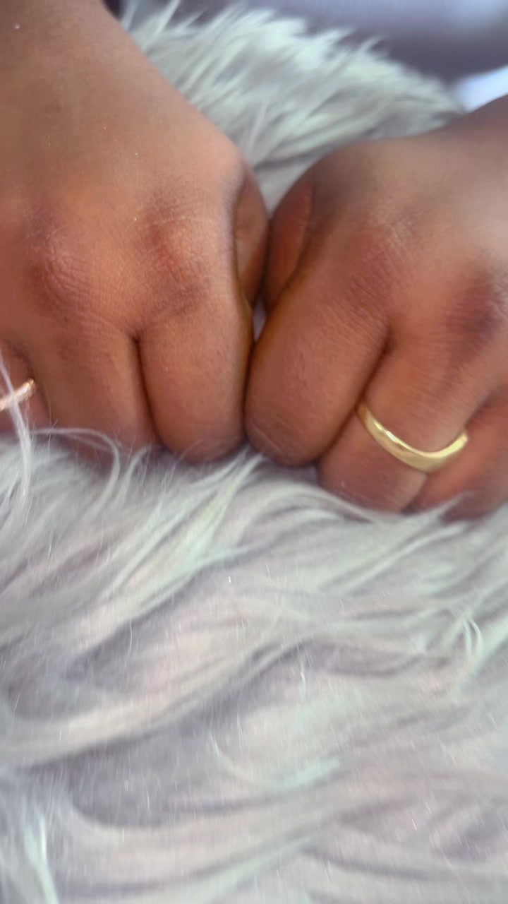 @TIPSY TURVY NAILS AND LASHES