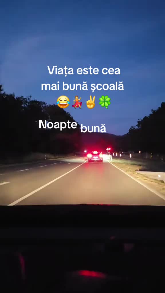 @Mia