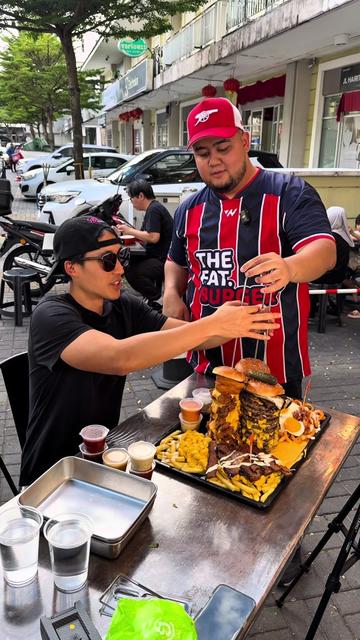 @thefat.burger