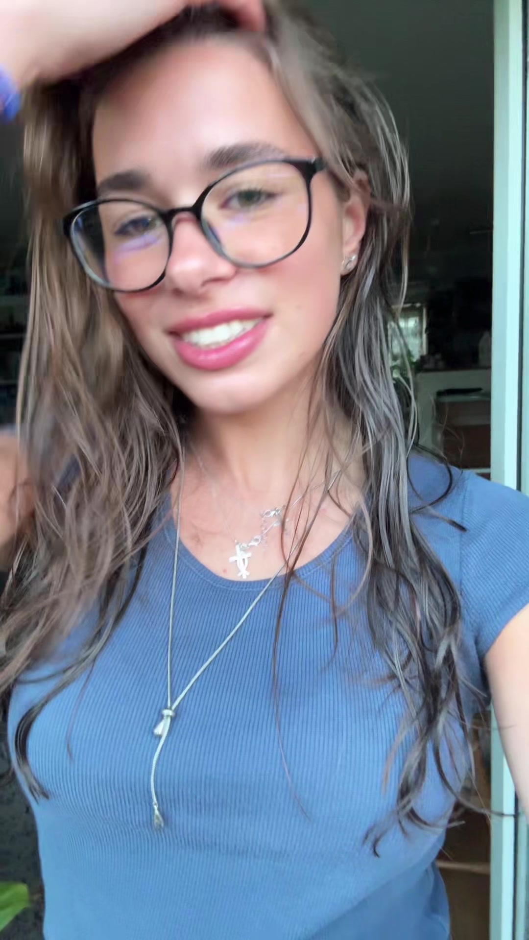 @Elisa