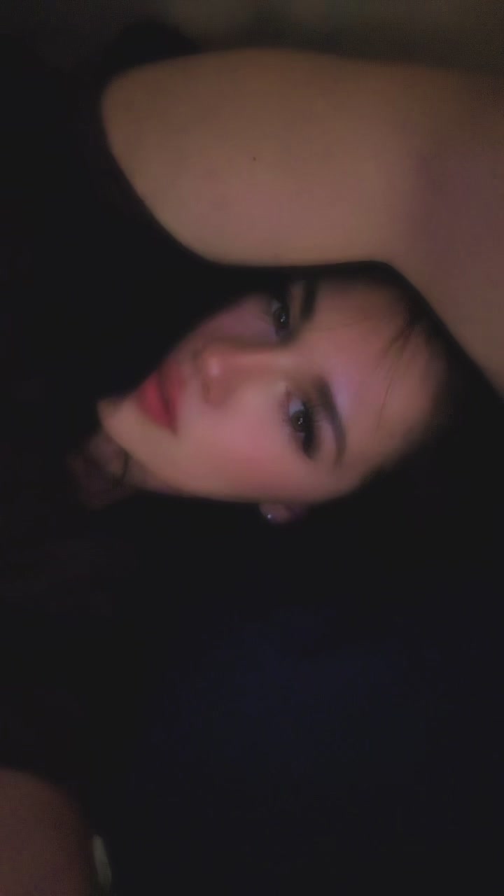 @❀.