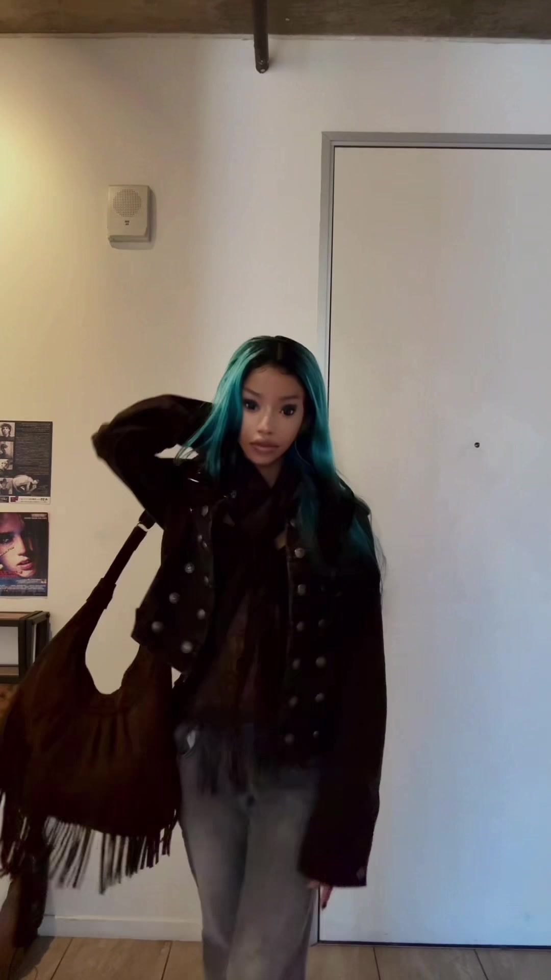 @Ayla