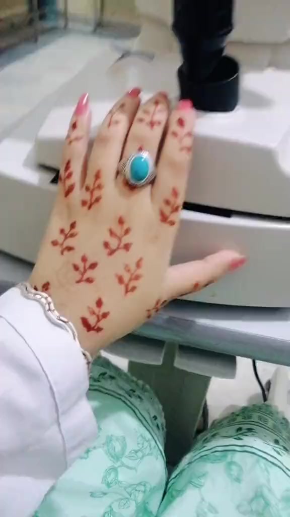 @Dr Maryam