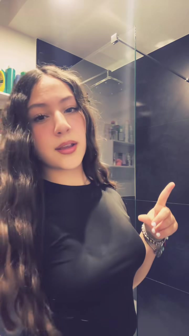 @𝖎𝖗𝖊𝖊