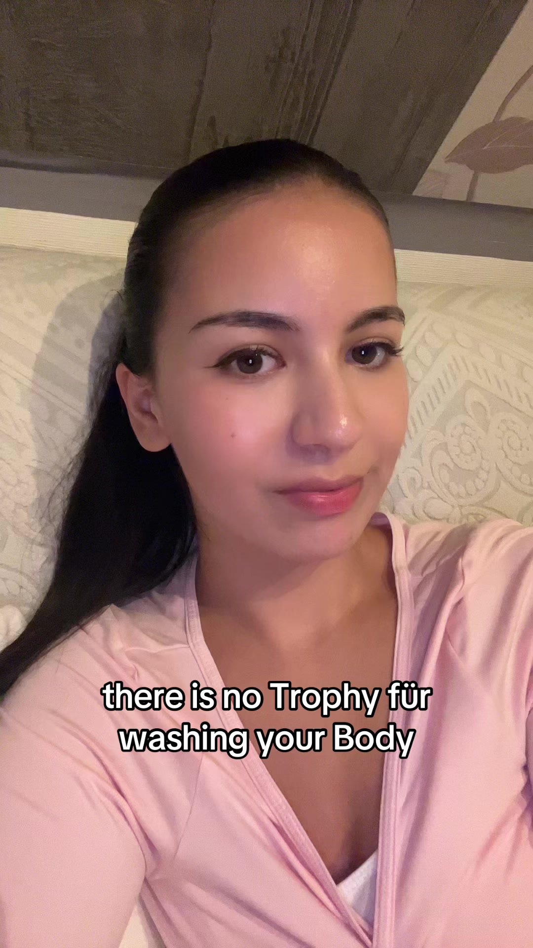 @Leona
