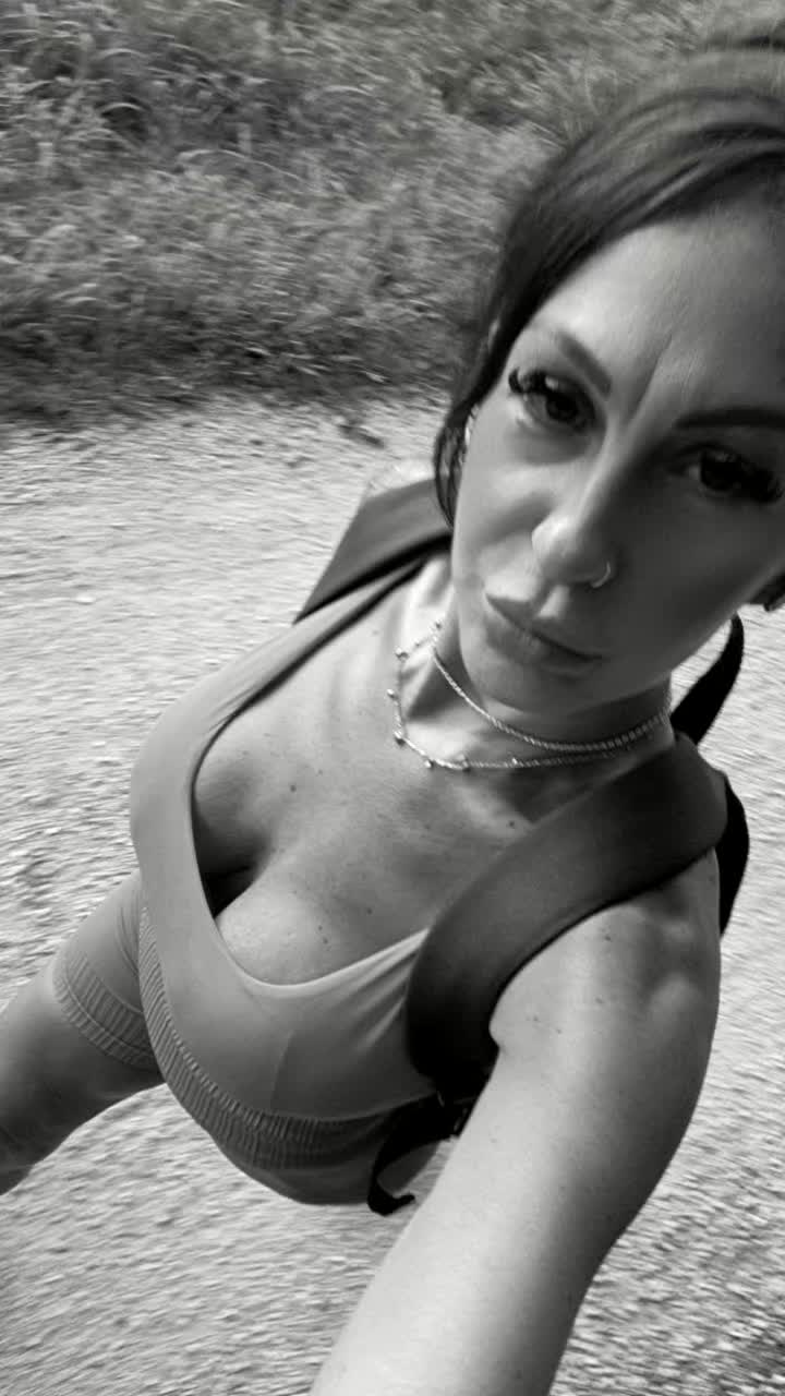 @Gabriella.ti segue