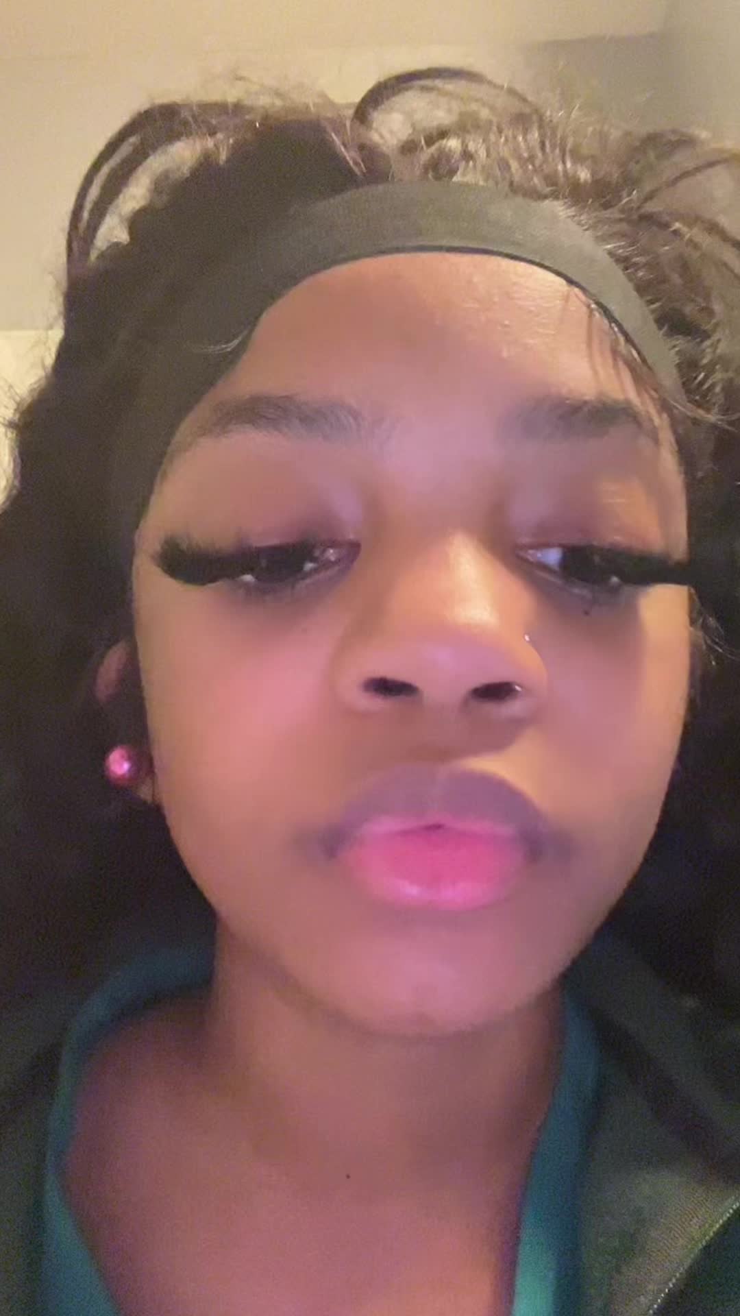 @Kirshineee