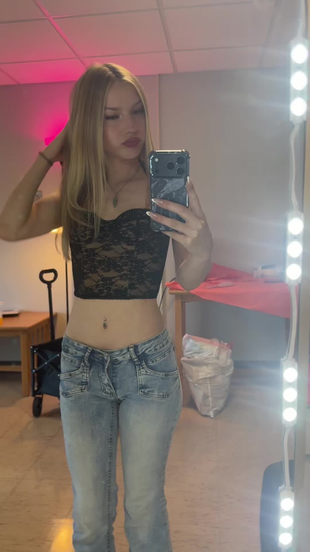 @emma lemme ding dong