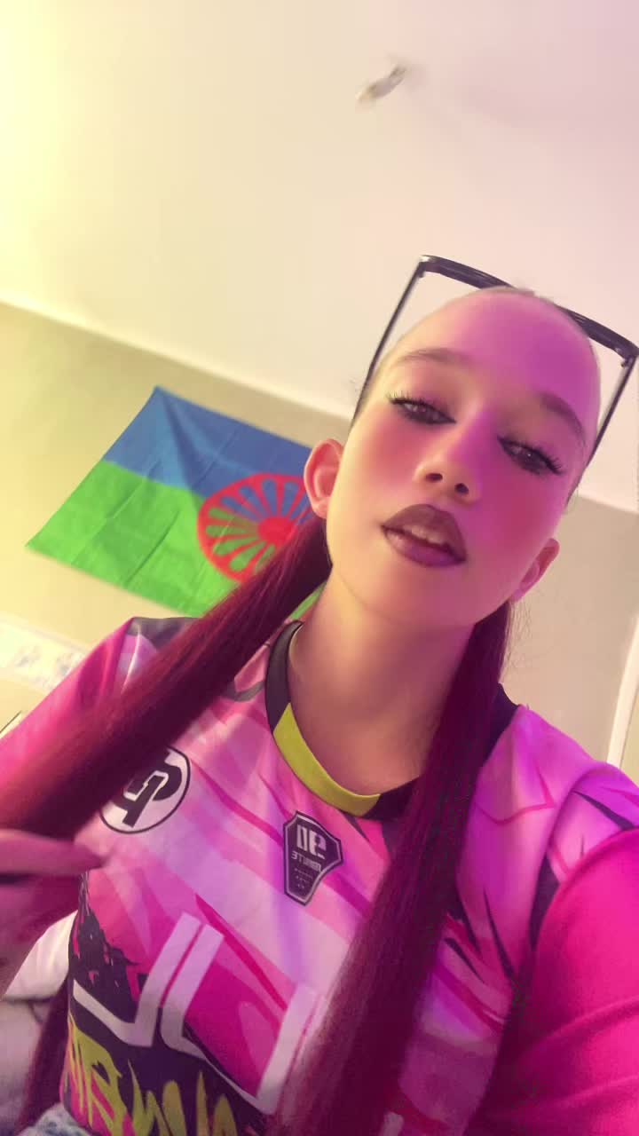 @🦔🇮🇹l italiennechanteuse🇮🇹