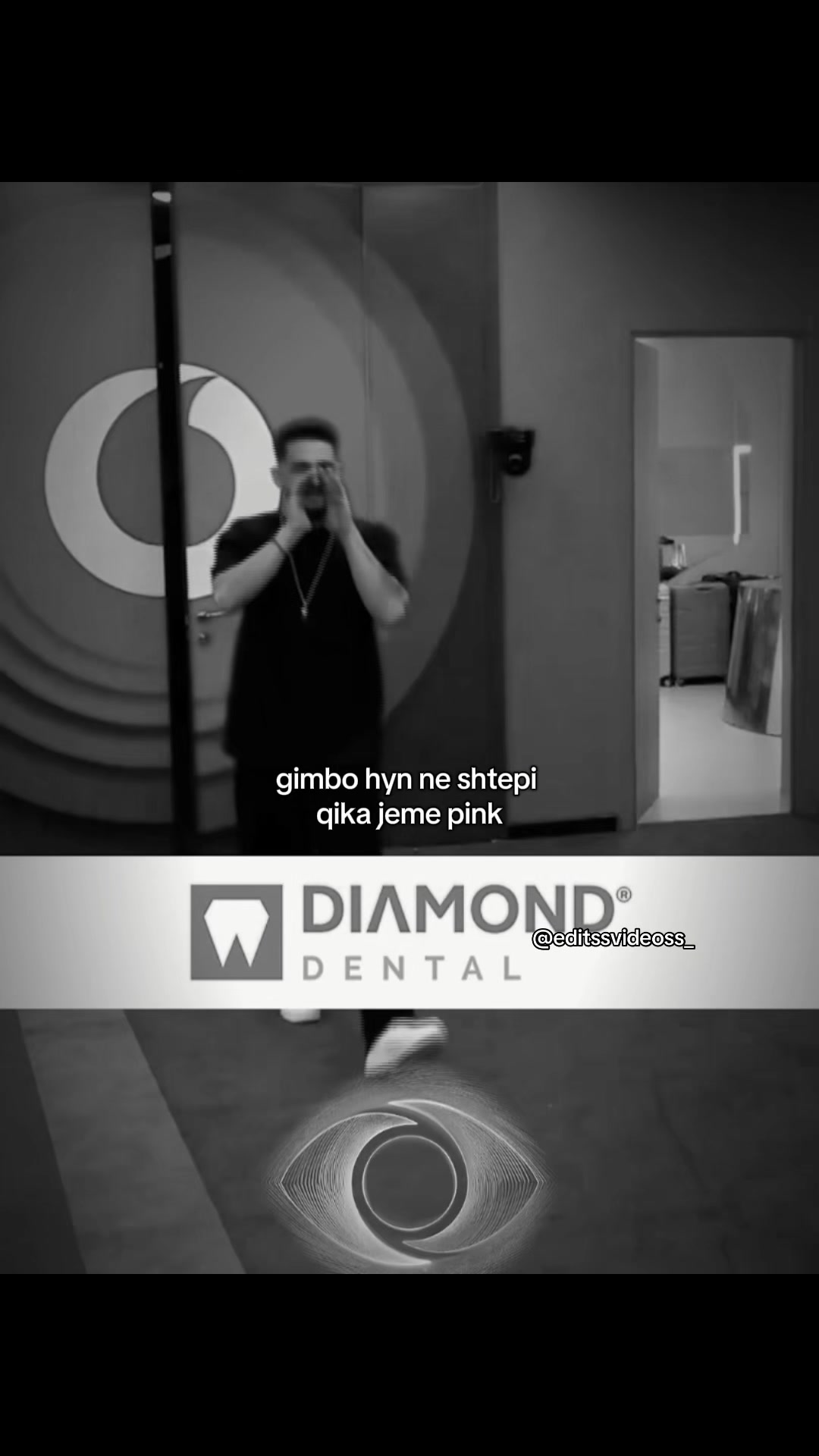 @🖤