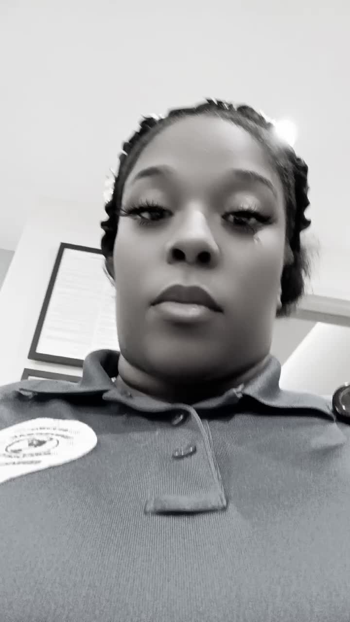 @She-She