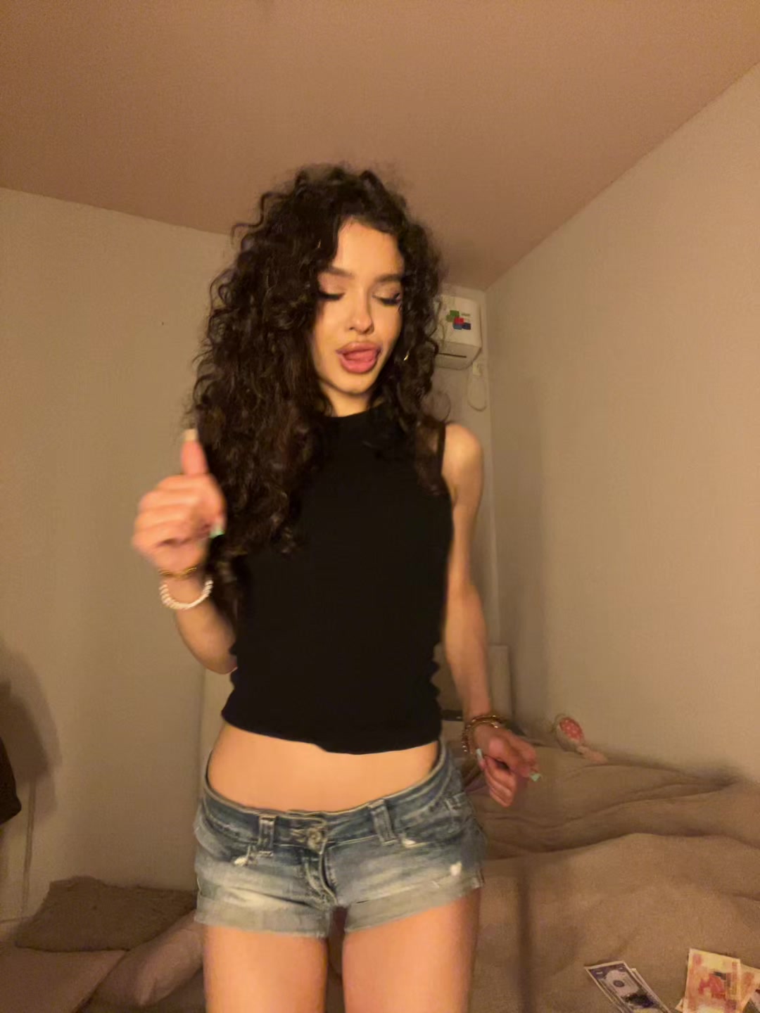 @диана ланаева