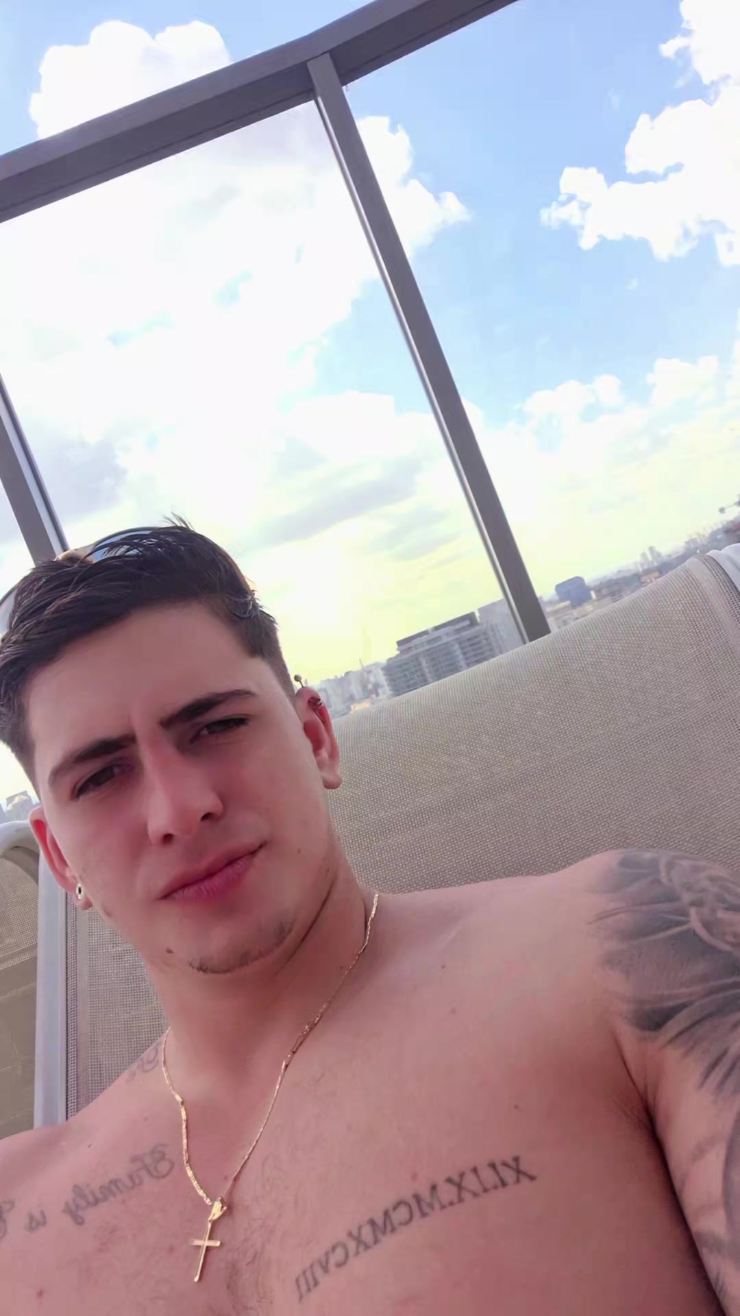 @Victor Fernandes