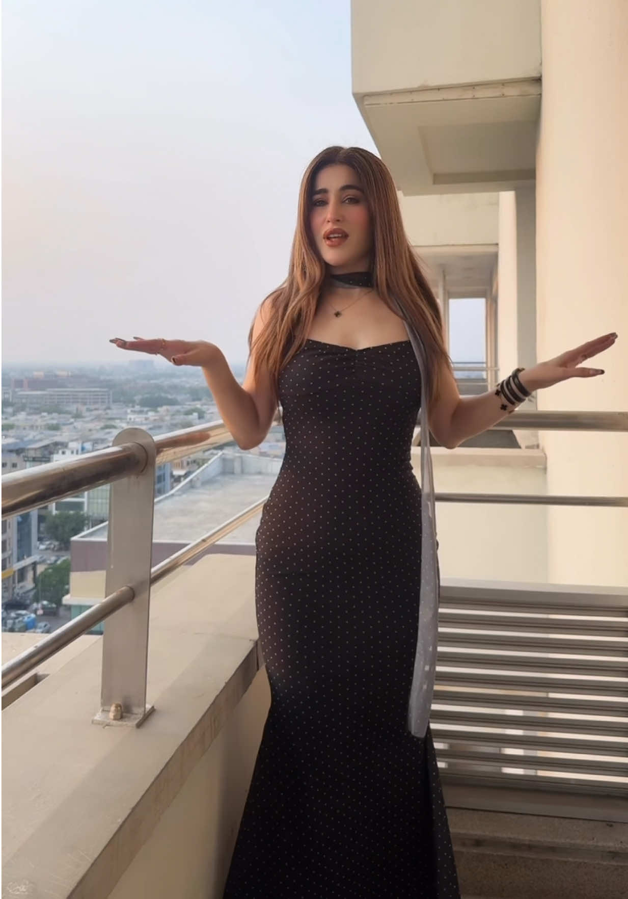 @ZOyaa KHan