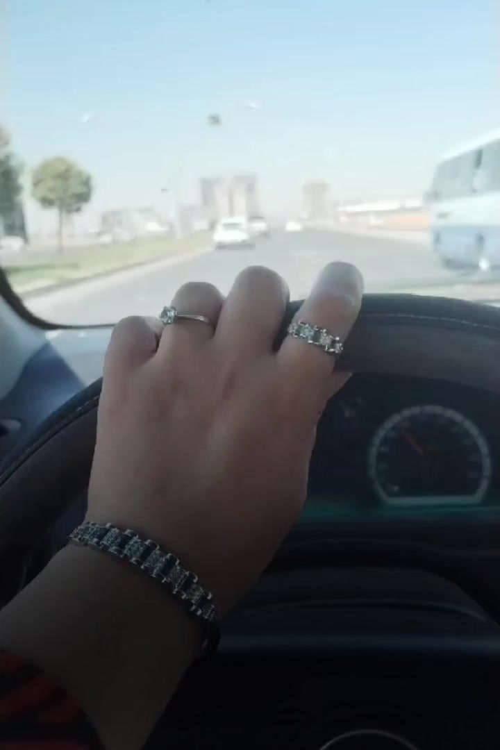@نـ  ـــونـ  ــــە🕊️🤍