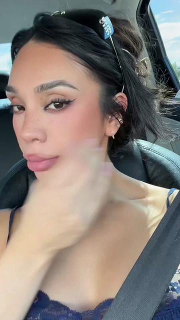 @Laura