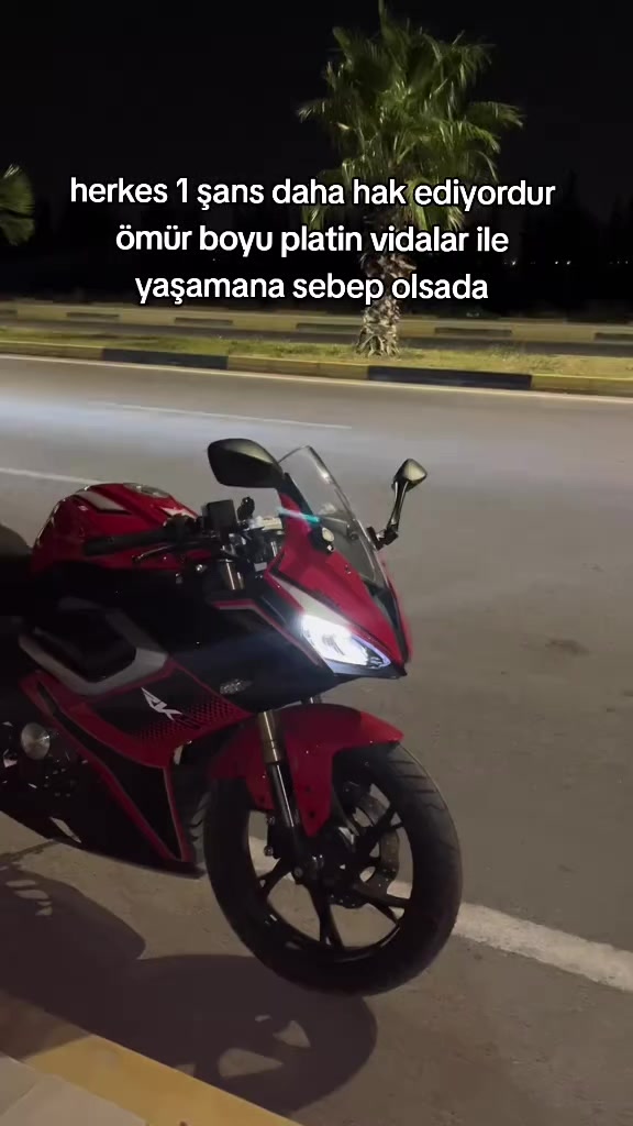 @kerolika