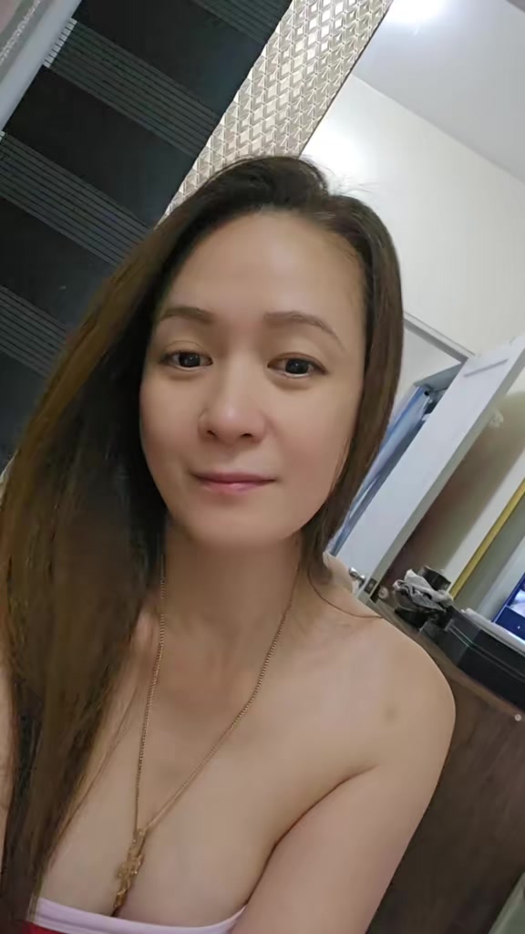 @Honeyrose