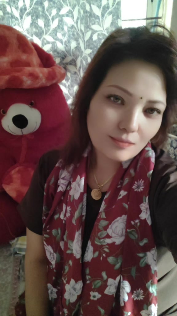 @💞Santi💞 Thapa 💞Rai💞