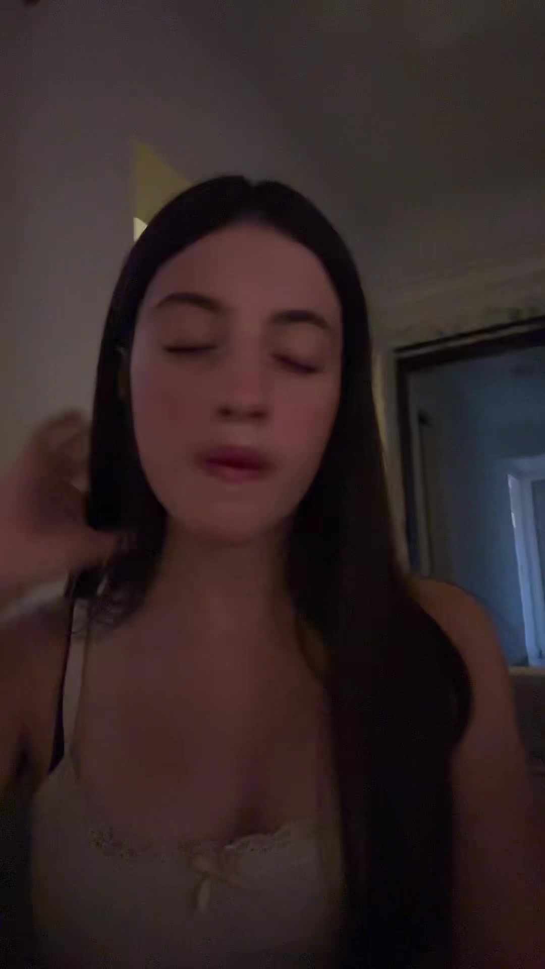 @emi.025