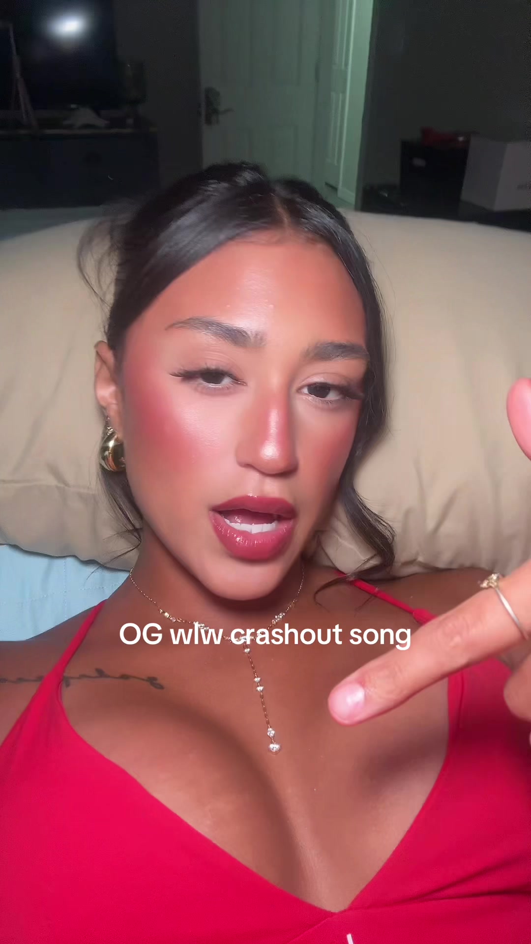 @clarabelle🪐
