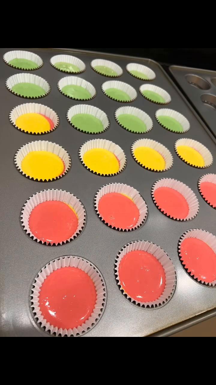 @Cupcakesbymonah