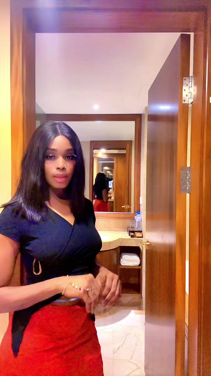 @Lady_Mira