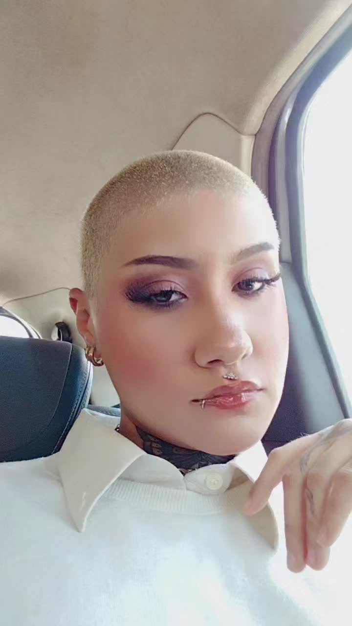 @anaju