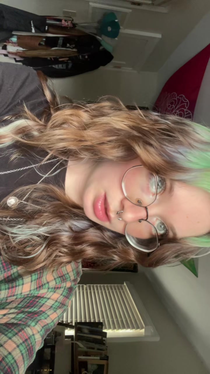 @neve 🦭