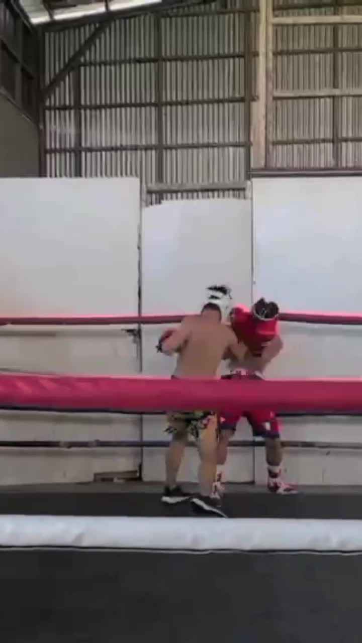 @⚡💥💣