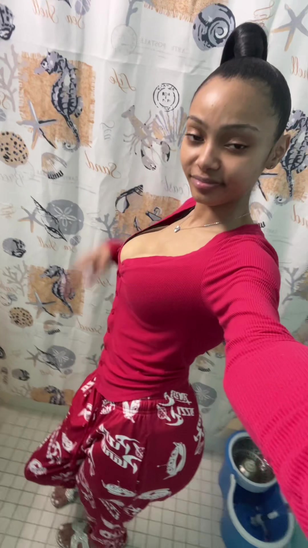 @️