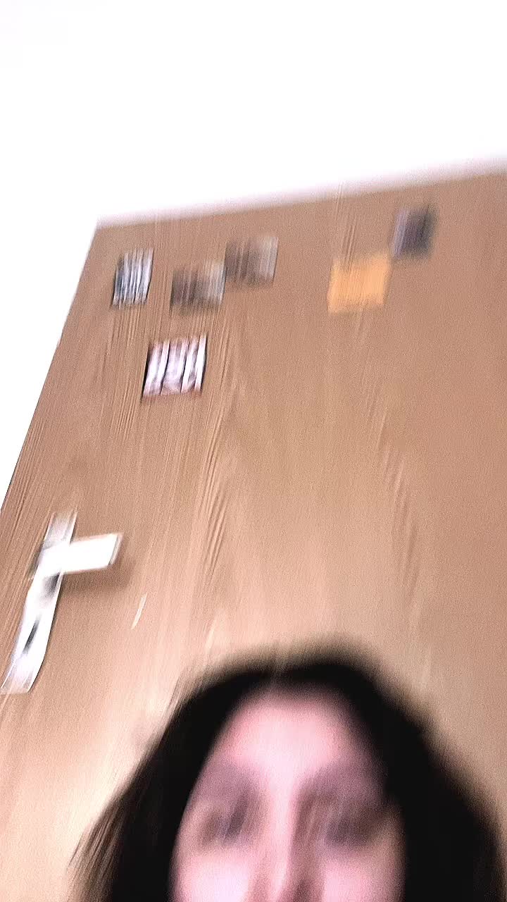 @The_Art_Whore