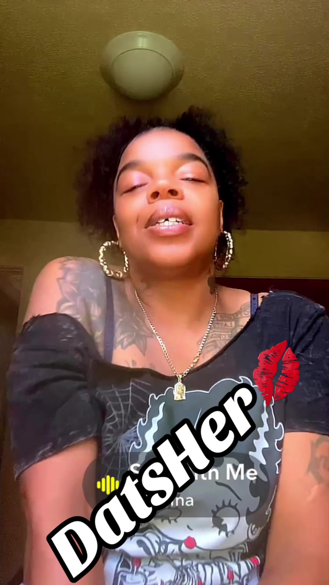 @DatsHer💋