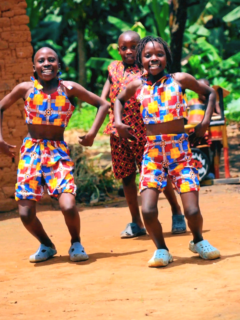 @Masaka Kids Africana