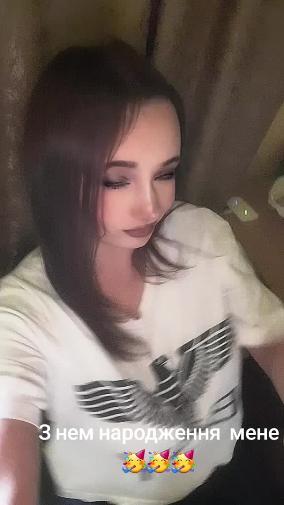 209 Hearts 0 Shares 28 halinka 5 