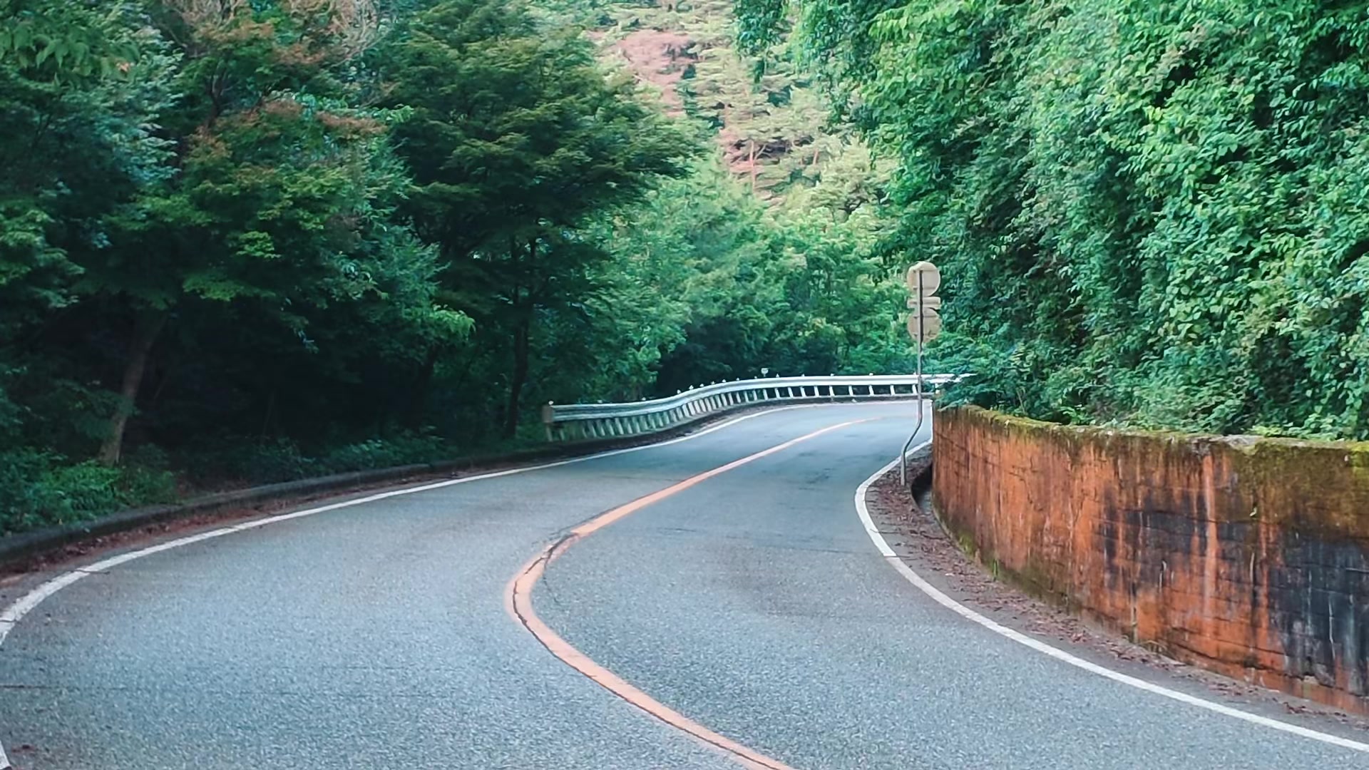 @霞 拳志郎