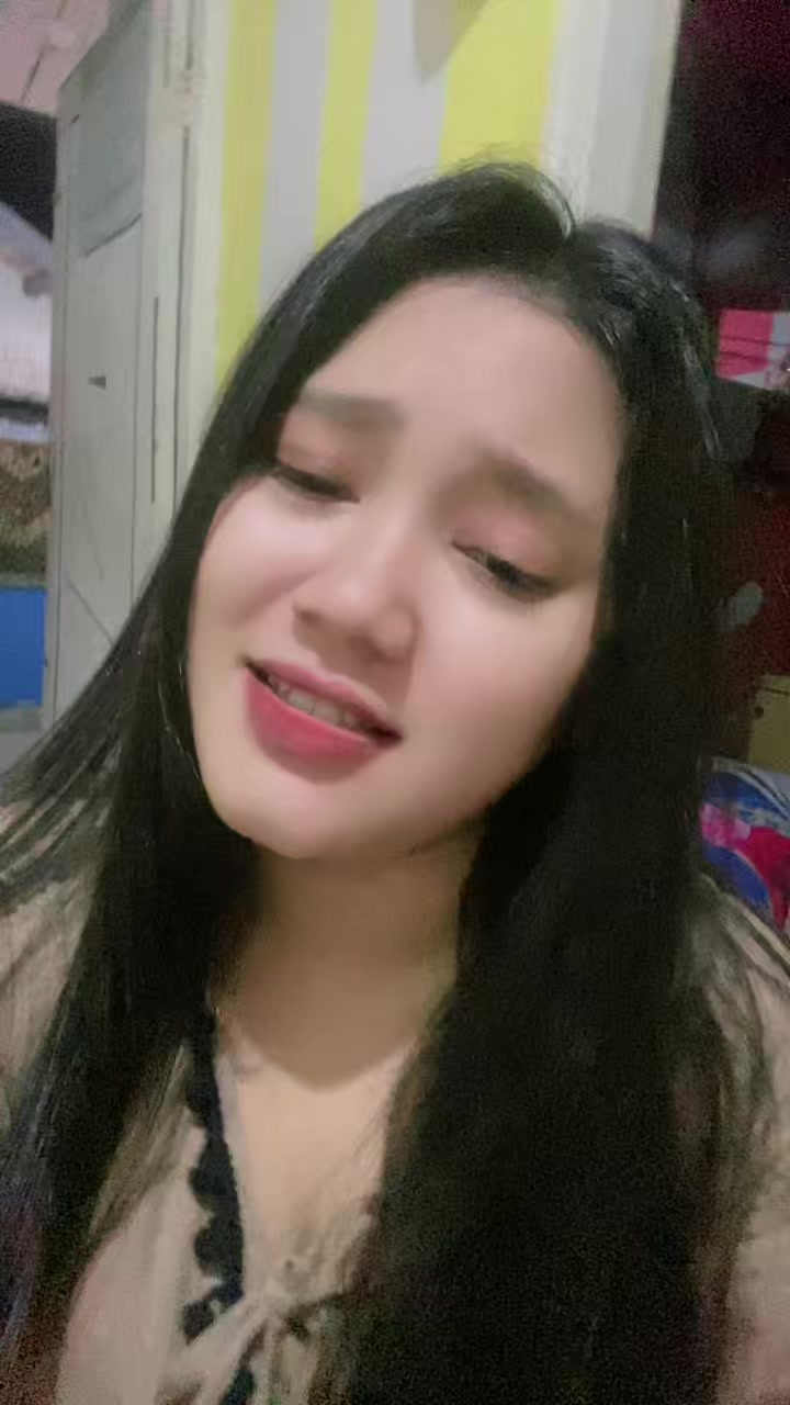 @KhoirunNisa💜