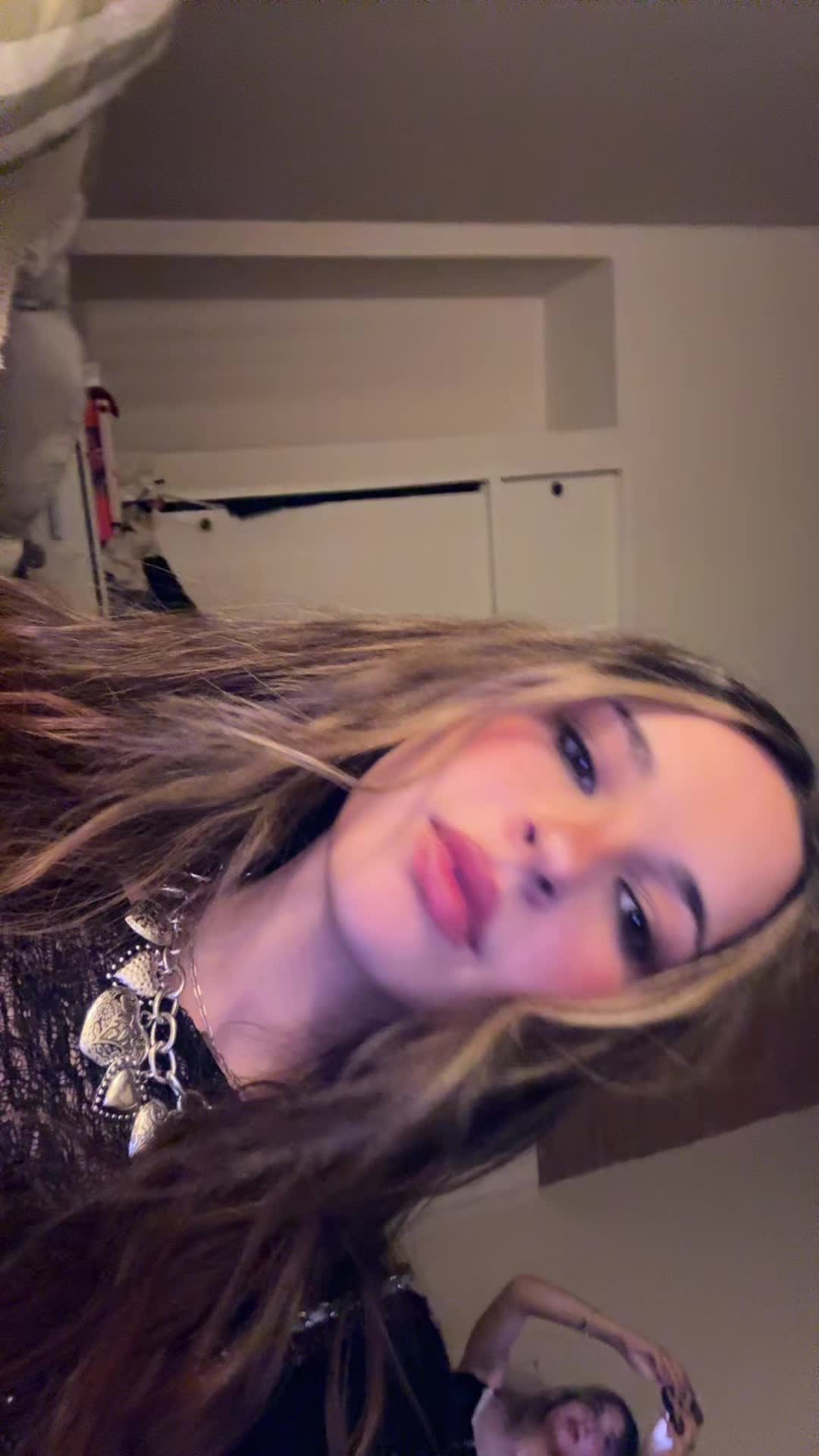 @Rochuu💋🏹🍒