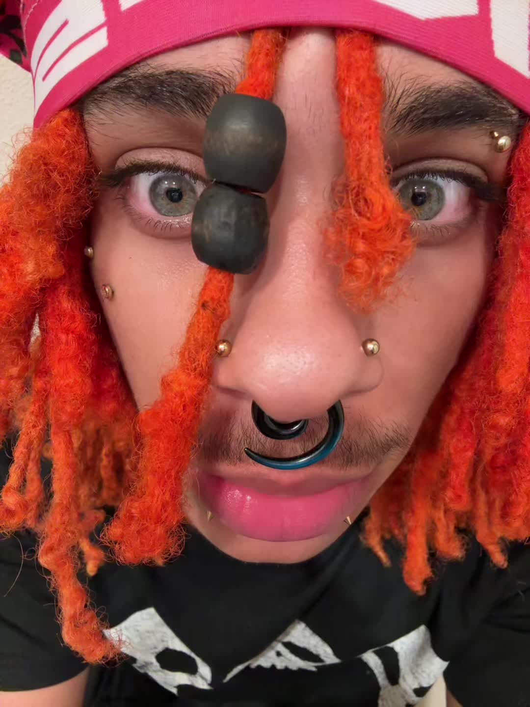 @𖣂♱AK𖣂♰
