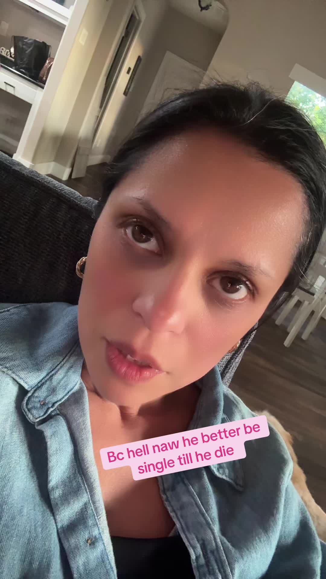 @Ari 🖤