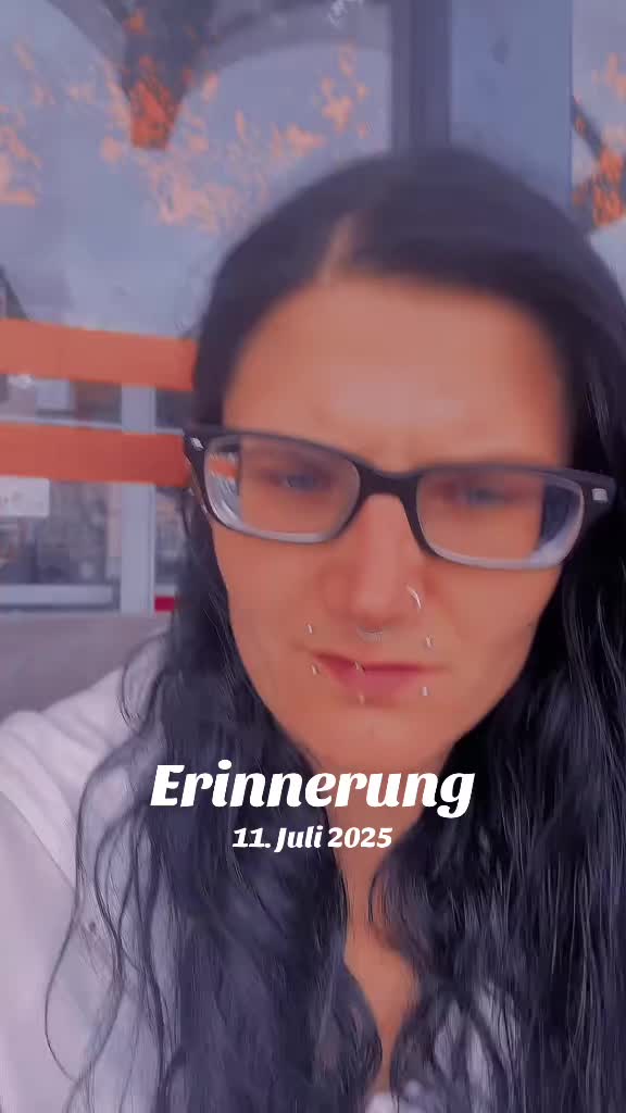 @ellamausi1