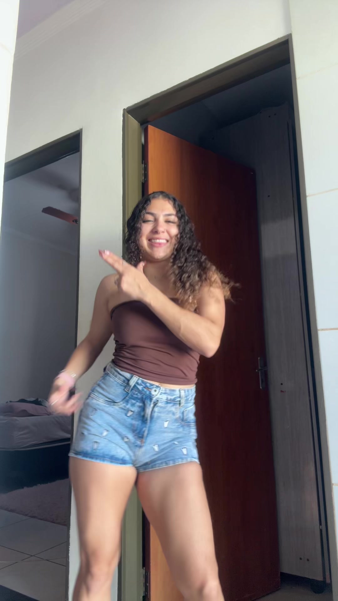 @𝓙𝓮𝓼𝓼𝓲.𝓬𝓪𝓷𝓾𝓽𝓸